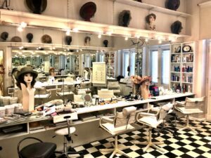 lippenstift museum berlijn en cosmetica center